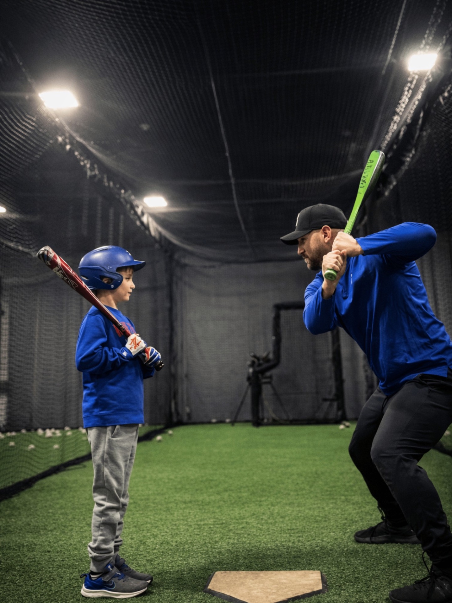 Mirroring a player's stance to teach load and balance